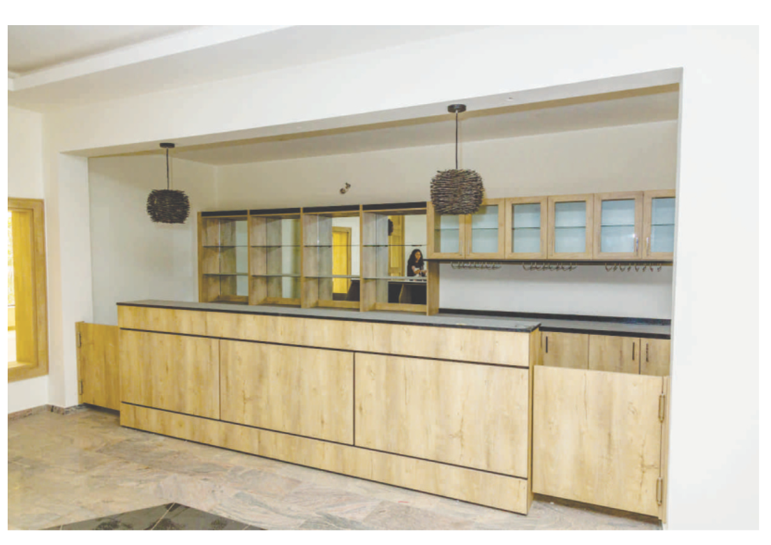 Bar Gallery Image